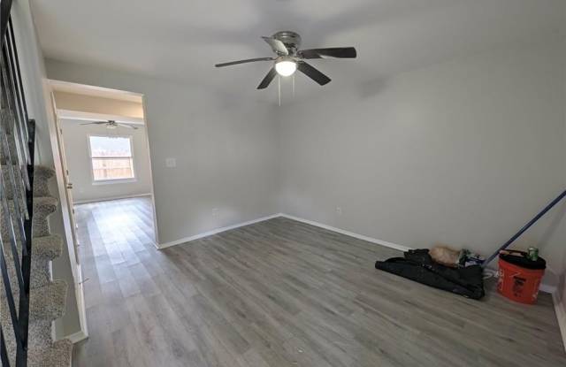 1684 Darren Circle Gallery 3