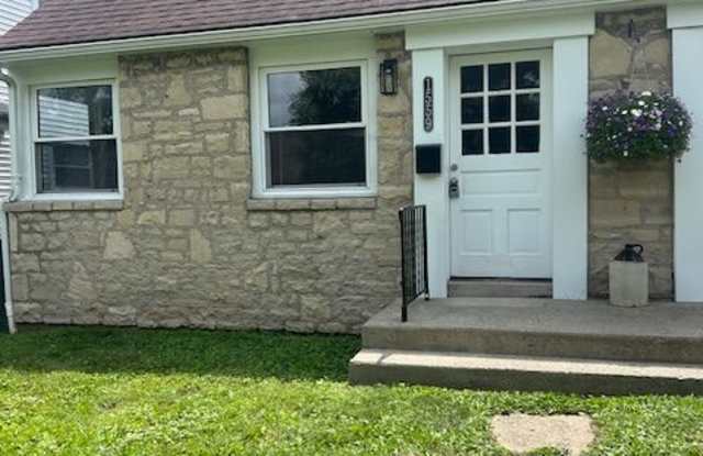 1559  West 7th Avenue - 1 photos photos