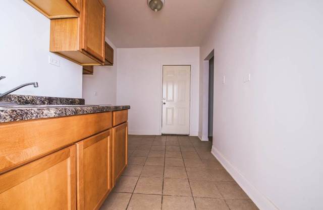 219 E 68th photos photos