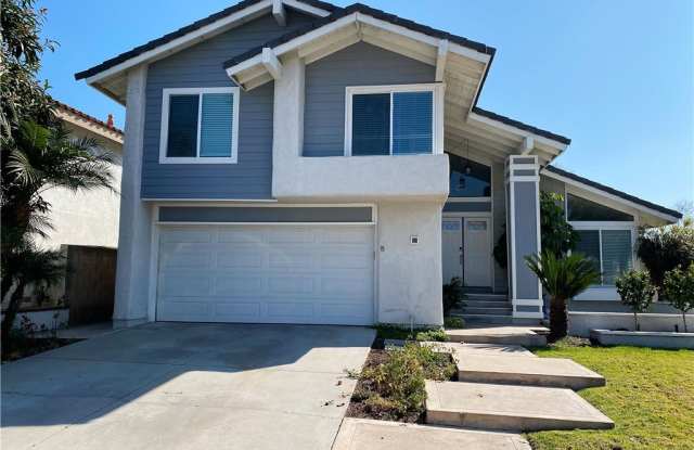 2 Christamon West W - 2 Christamon East, Irvine, CA 92620
