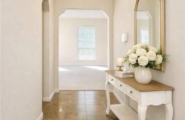 6414 Huntington CT Gallery 4