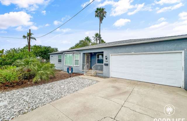 Charming 3BD/2BA w/ A/C, Attached Garage, and Large Yard in La Mesa! photos photos