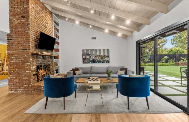 Luxurious 4 bed, 2 bath cul-de-sac home in the Serenity Estates photos photos