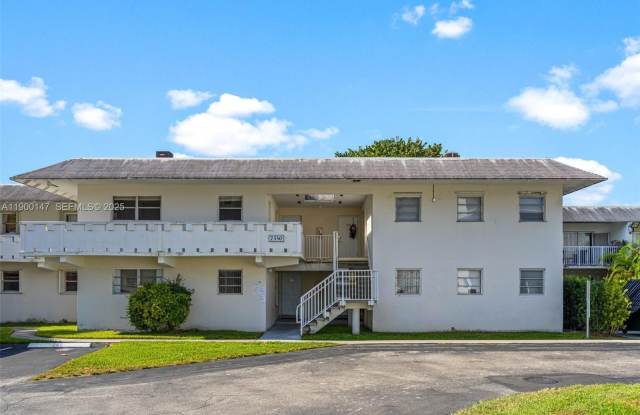 7330 SW 82nd St photos photos