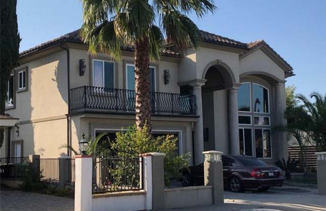 25231 De Salle Street - 25231 De Salle Street, Laguna Hills, CA 92653