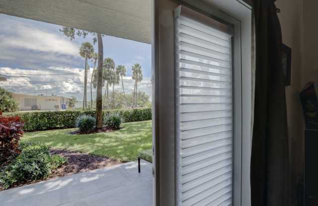 13570 Westport Drive Gallery 3