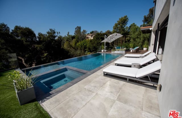 11540 AMANDA DR. - 11540 Amanda Drive, Los Angeles, CA 91604
