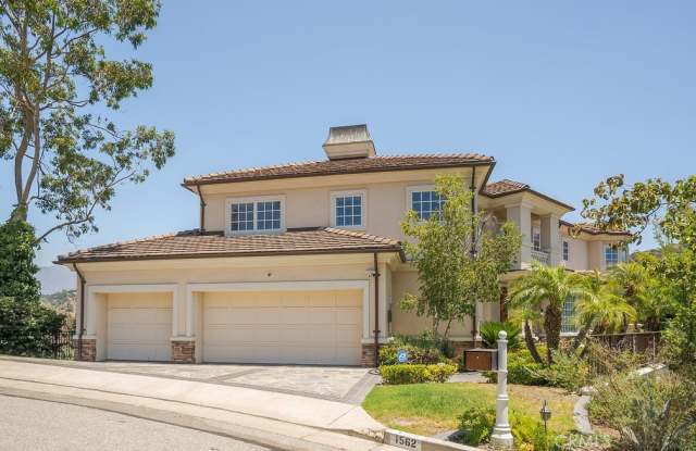 1562 Arundle Place photos photos