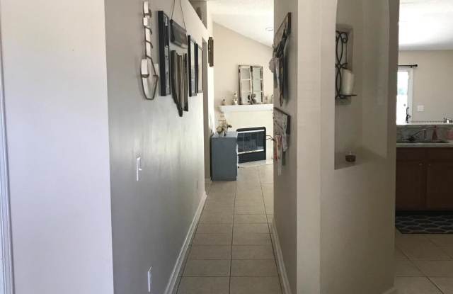 8761 REDLEAF CT Gallery 3