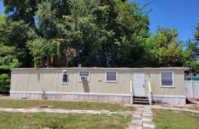 Two-Bedroom Home in Winter Haven photos photos
