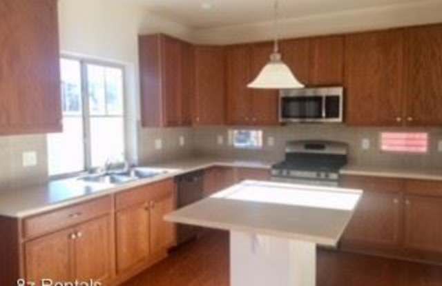 129 Piney Creek Lane Gallery 2