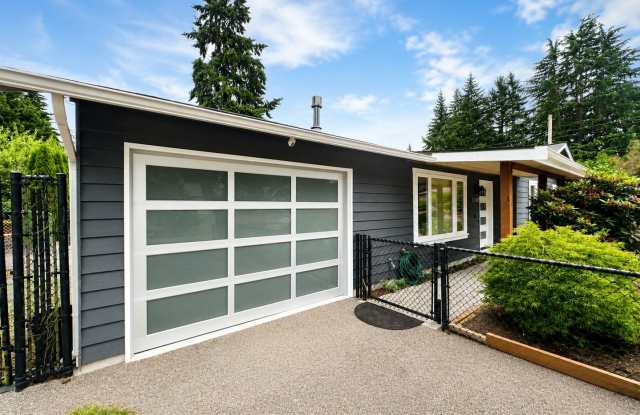 3Bd/1.5Ba Kirkland Home Gallery 1