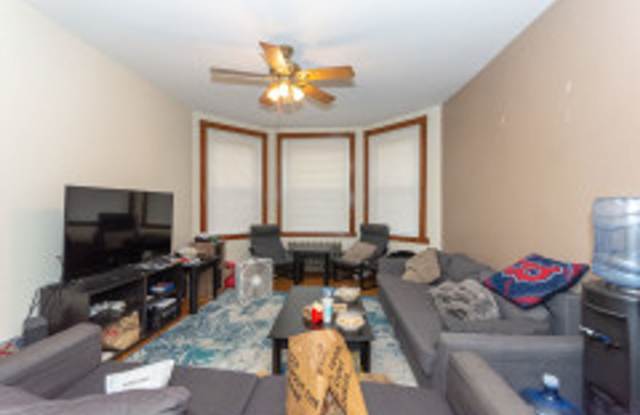 Huge BU Central Campus 2 Bed/2 Bath on Gibbs St for 9/1/2026 - NO BROKER FEE!!!! photos photos