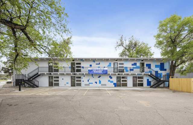 415 South Weber Street Gallery 1
