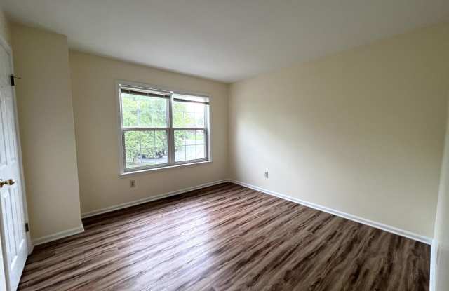 757 Banyan Court Gallery 4