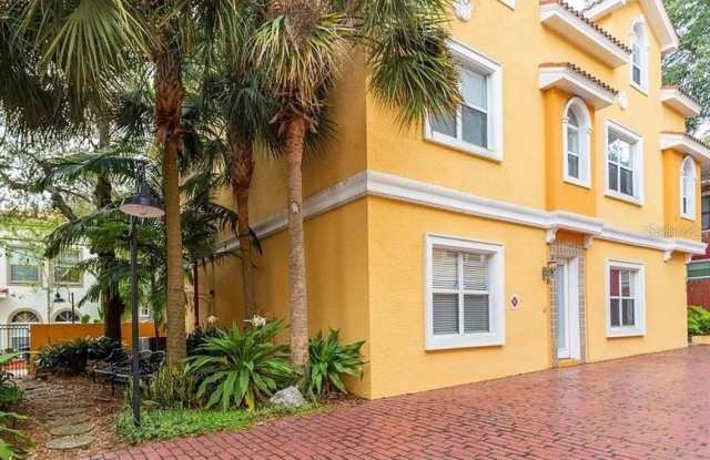 220 7TH AVENUE N photos photos