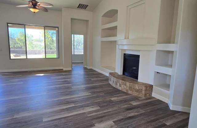 17648 W BUCKHORN Drive Gallery 4