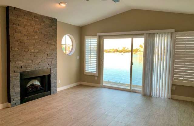 625 S MARINA Drive Gallery 3