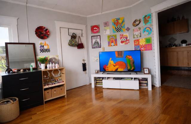 133 Franklin Ave - Unit A Gallery 2