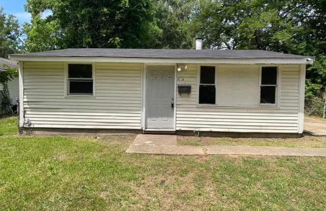 Remodeled Union Park 2 Bedroom House photos photos