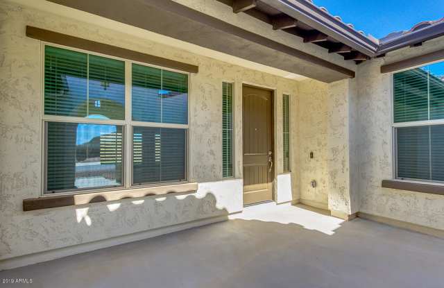 18370 W COOLIDGE Street Gallery 3