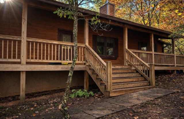 233 Wildwind Lane photos photos