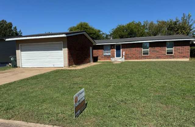All New Inside, 3 bed 2 bath , no carpet, detached garage and fenced yard in Norman! - 2217 Memphis Drive, Norman, OK 73071