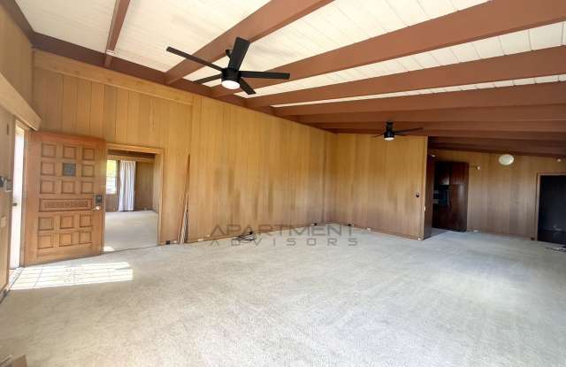 *PLEASE VIEW FULL AD FOR DETAILS* FANTASTIC! 3 Bed / 3 Bath / 4 Parking Manoa Home – Noelani School District! | CLOSE TO UH MANOA Gallery 3