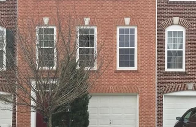 8211 SINGLELEAF LANE - 8211 Singleleaf Lane, Laurel Hill, VA 22079