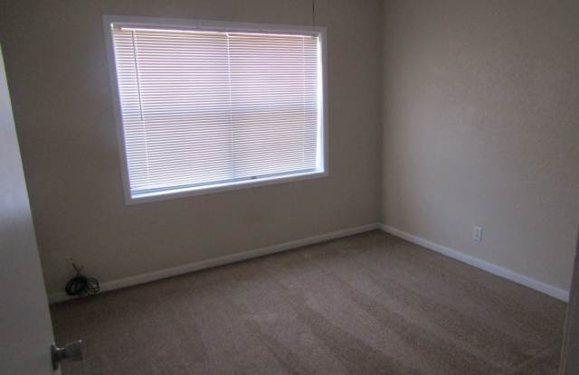 3 bedroom 2 bath home Gallery 1