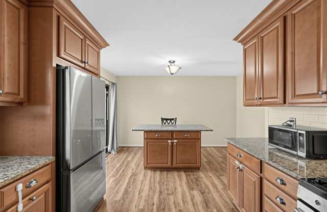 Charming 3BR Townhome in Philadelphia Gallery 3
