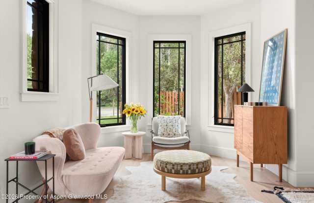 1263 Bunny Court Gallery 4