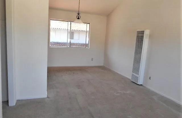 272 Orange Ave Apt C photos photos