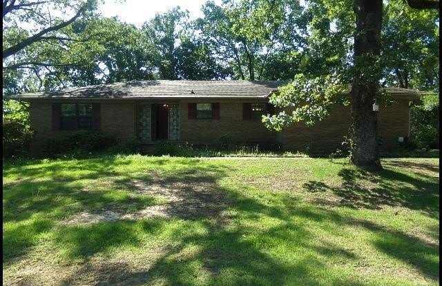 5025 Lakeview Gallery 2