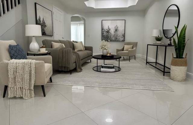 8544 NW 140th Ter - 8544 Northwest 140th Terrace, Miami Lakes, FL 33016