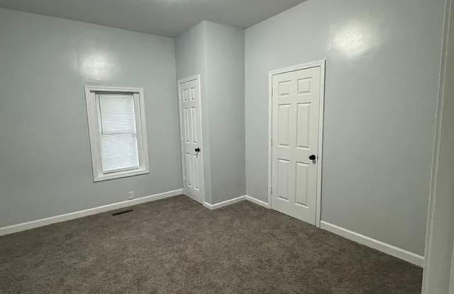 Updated 2 Bed 2 Bath Near Downtown photos photos