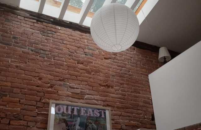 607 Chapel Street Gallery 3