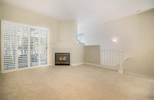 61 Carlsbad Lane Gallery 3