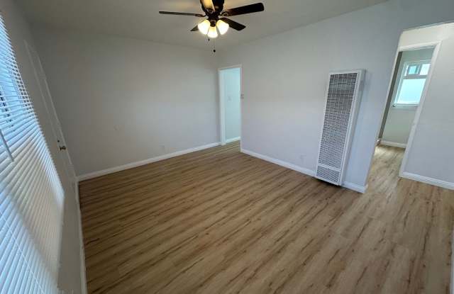 Fully Remodeled Ground-Level Studio Apartment with Modern Finishes photos photos