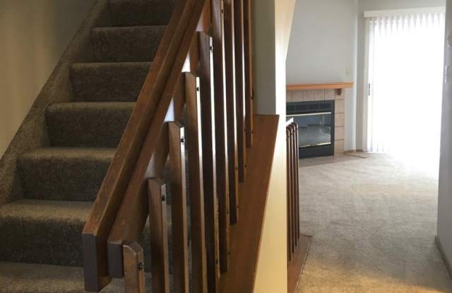 4249 Hunting Meadows Circle Gallery 3