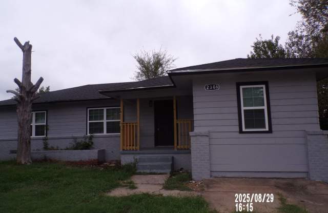 Great re-do , Centrally located to shopping and Ft Sill photos photos