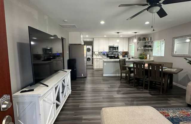 Inviting 3‑Bedroom | 2‑Bathroom Home in National City photos photos