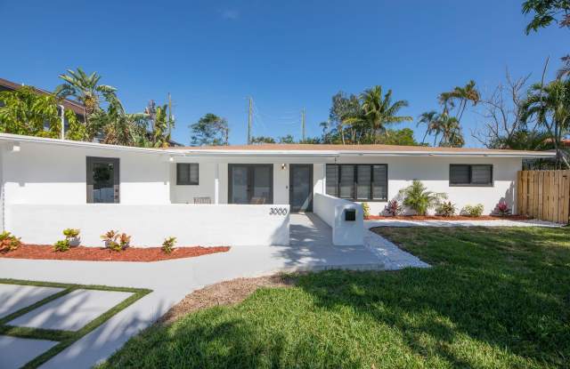 3000 NE 21st Terrace NE photos photos