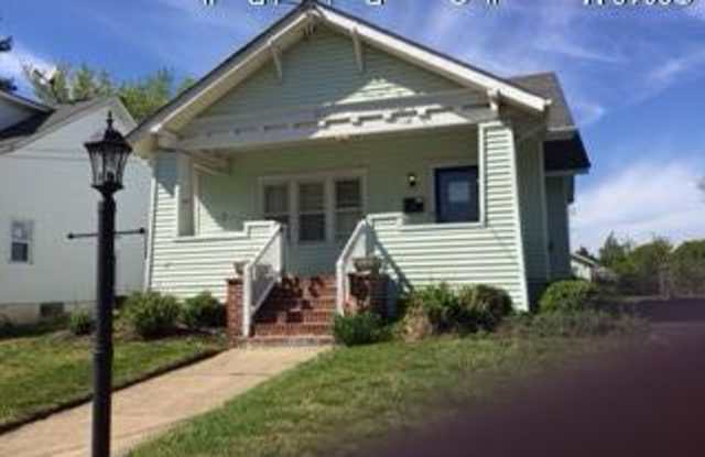 211 Albert Place Gallery 3