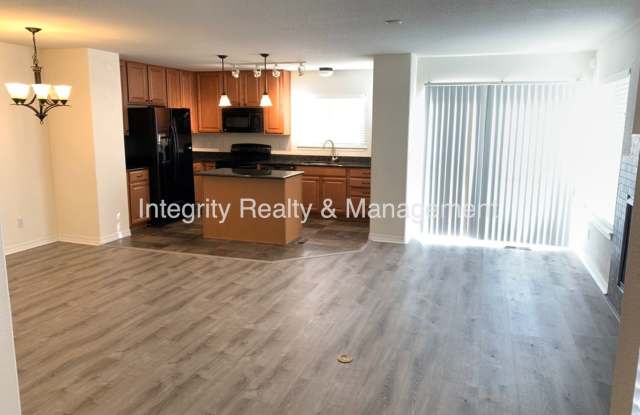 2 Bed/2.5 Bath, 1297 Sqft - 2695 Cutters Cir Gallery 4