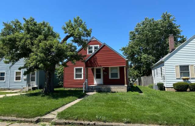 3 potential 4 bedroom in desirable Beech Grove - 338 North 16th Avenue, Beech Grove, IN 46107