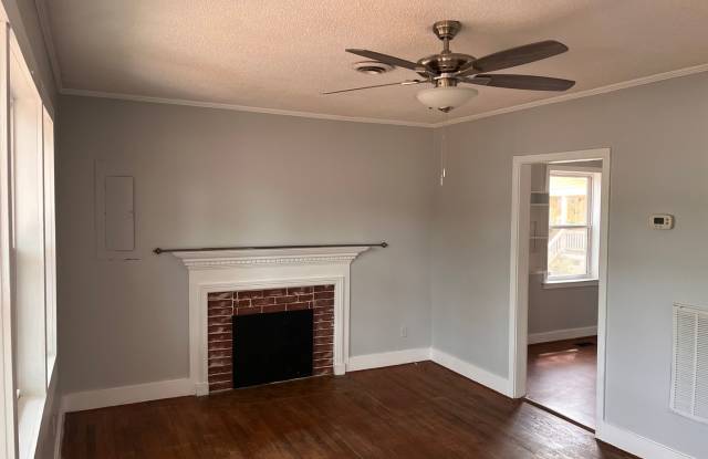 Newly Painted Single Family Home located in the Midtown Gallery 3