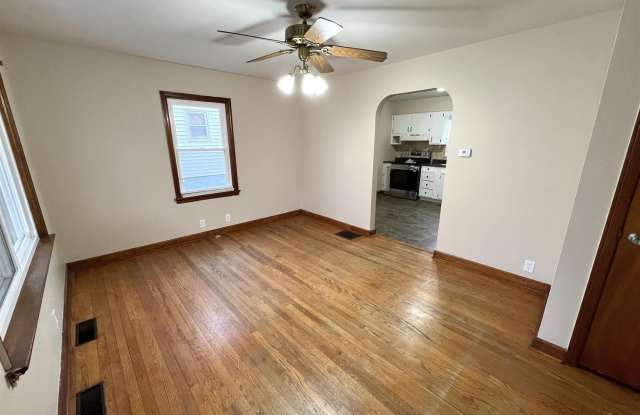 1432 Parkamo Avenue Gallery 2
