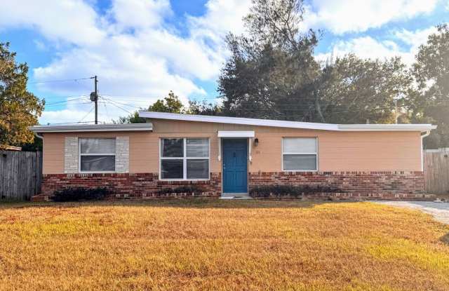 Charming 4-Bedroom Home in Seminole, FL - SECTION 8/HOUSING VOUCHER ACCEPTED! - 8184 Rose Terrace, Bardmoor, FL 33777
