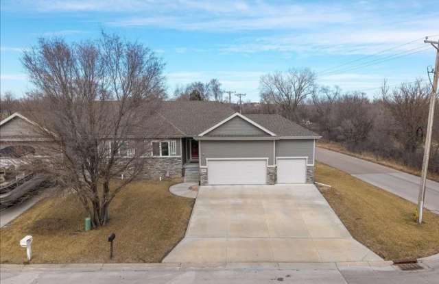 Waterfront Home in Buccaneer Bay with 3-Car Garage & Walkout Basement photos photos